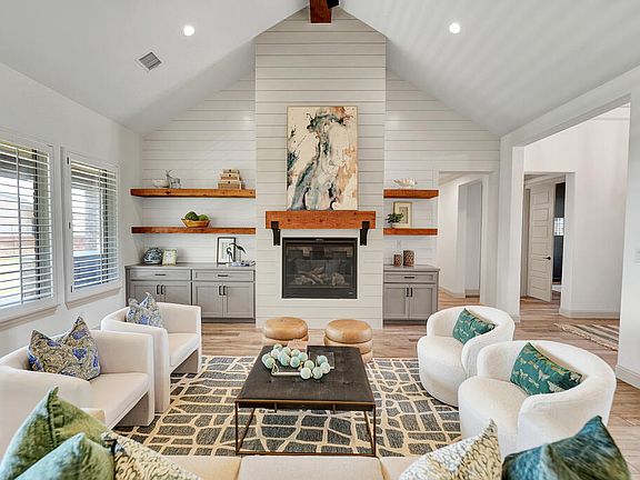 5th image of 7404 Country Rd #112