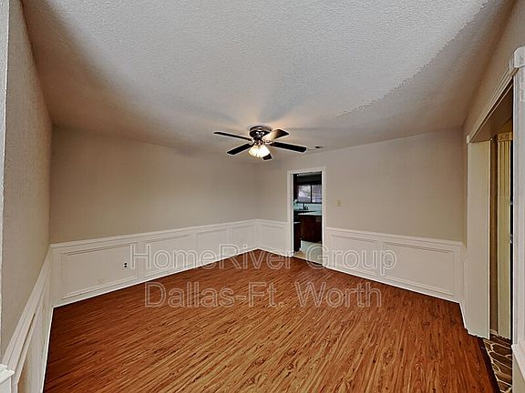 4th image of 5109 Prairie Creek Dr