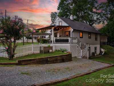 503 W Wilson Ave, Mooresville, NC, 28115