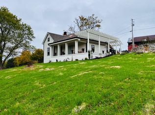 567 Ox Bow Rd, Paris, KY 40311