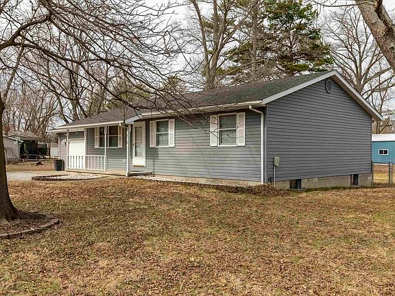 2nd image of 310 E Legion St
