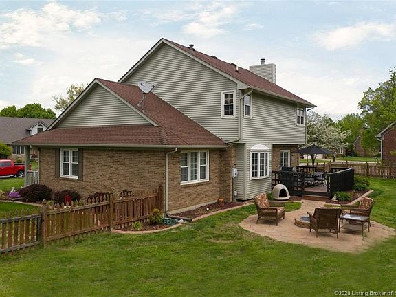 3rd image of 3123 Georgian Way