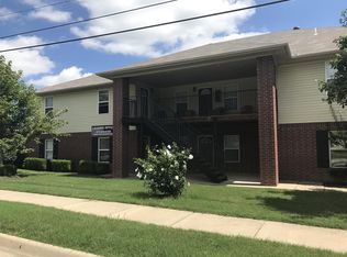 7807 SW Blue Jay Ln APT 13, Bentonville, AR 72712