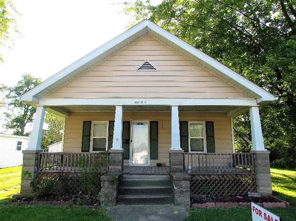 641 N Jackson St, Pittsfield, IL 62363