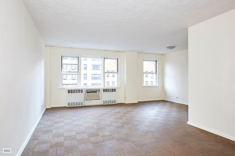 2nd image of 1280 3rd Ave #6F