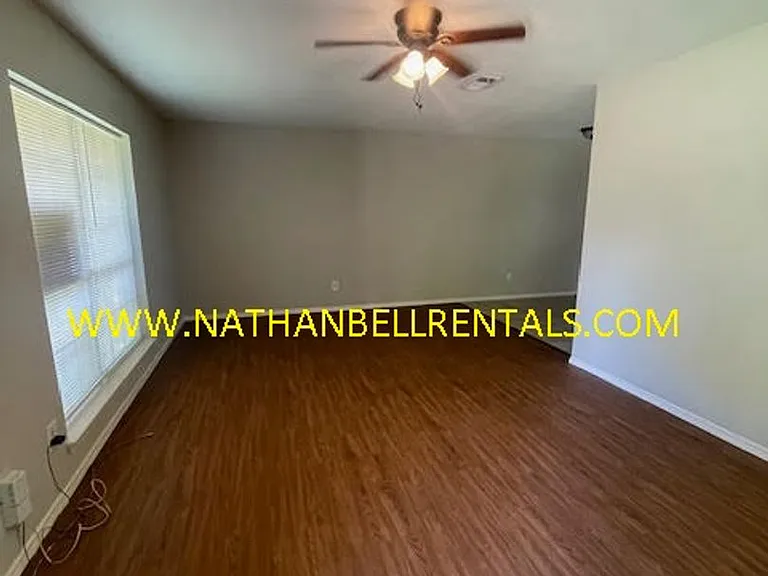 2570 Culbertson St — Photo 13