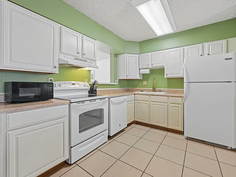 2007 Capulin Dr — Photo 10