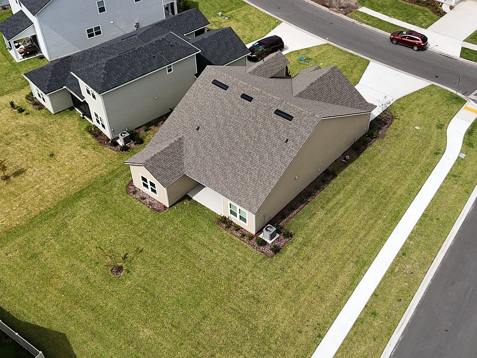 2nd image of 480 Twilight Ln