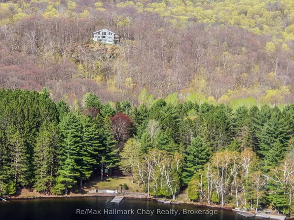 1497 Fox Point Rd, Lake Of Bays, ON P0A 1H0