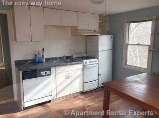218 River St #3A, Cambridge, WI 53523