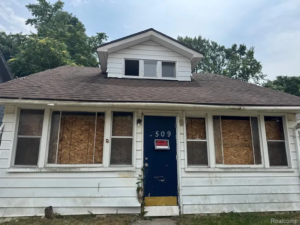 2509 Brown St, Flint, MI 48503