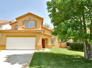 14896 Sydney Ave, Fontana, CA 92336
