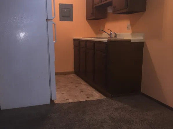 Golf Park Apartments