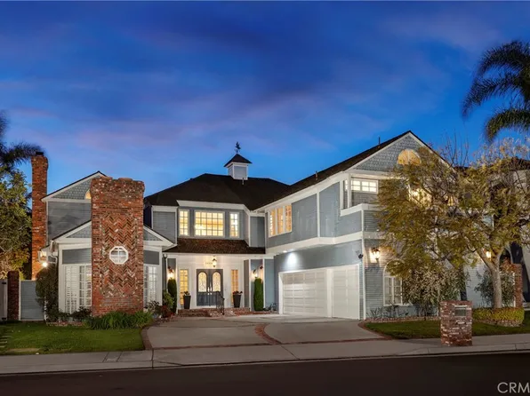 16101 Whitecap Ln, Huntington Beach, CA 92649