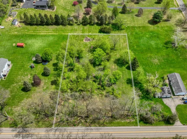 Cross Rd, Horton, MI 49246
