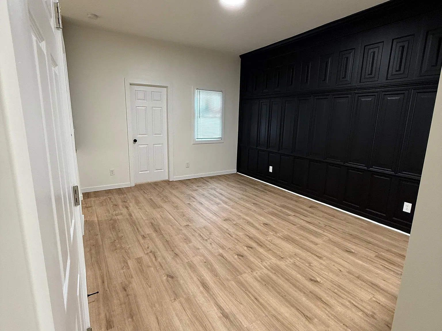 2 bed, 650 sqft, $1,200 — Photo 4
