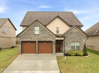 9924 Winding Hill Ln, Knoxville, TN 37931