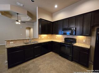 1030 Carolyn Cv, New Braunfels, TX 78130