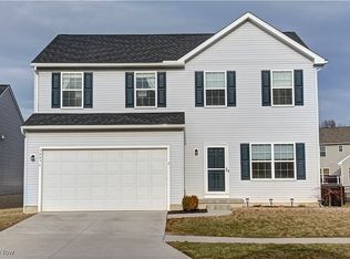 3463 Magnolia Dr, Lorain, OH