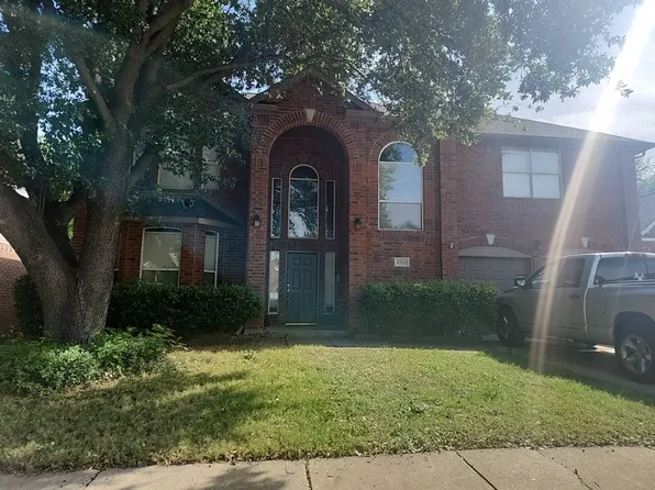 1717 Brook Ln, Flower Mound, TX 75028