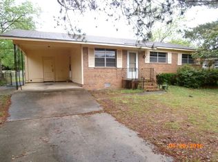 725 E Town Rd, Albany, GA 31705