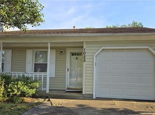1025 Blairmore Dr, Virginia Beach, VA 23454