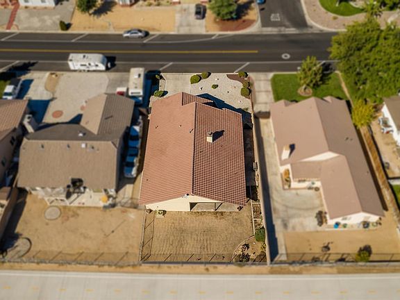 3rd image of 12995 Riverview Dr