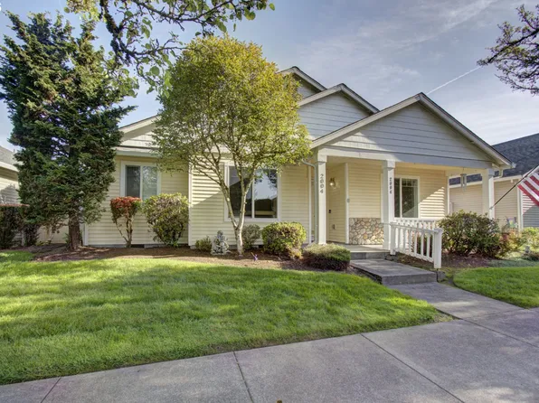 2004 NW 12th St, Battle Ground, WA 98604