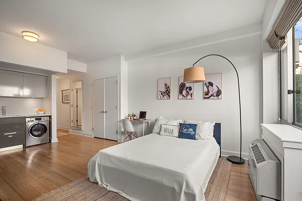 Sold by Compass | media 4