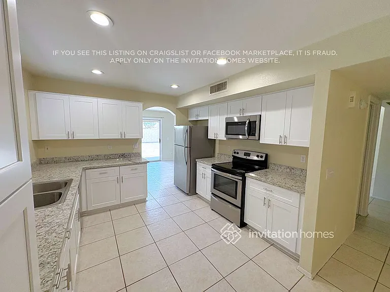 7541 W Comet Ave — Photo 8