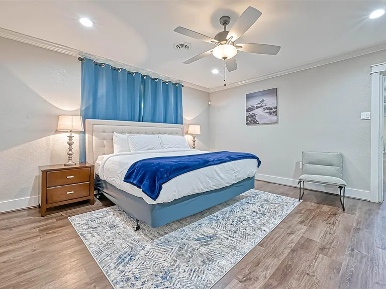 10601 Willowgrove Dr — Photo 17