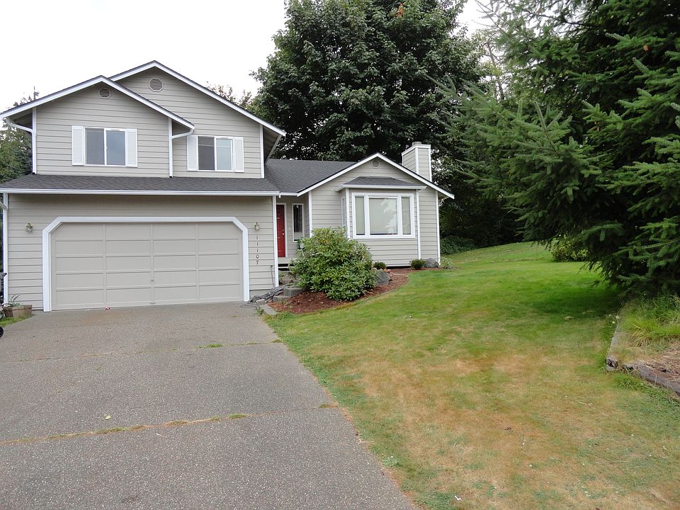 2nd image of 11107 24th Pl SE
