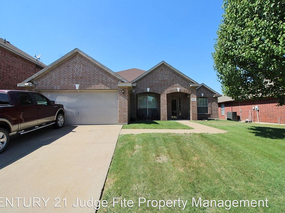 1st image of 425 Kingfisher Ln
