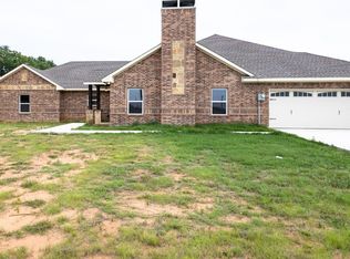 1030 Molina Dr, Weatherford, TX 76085