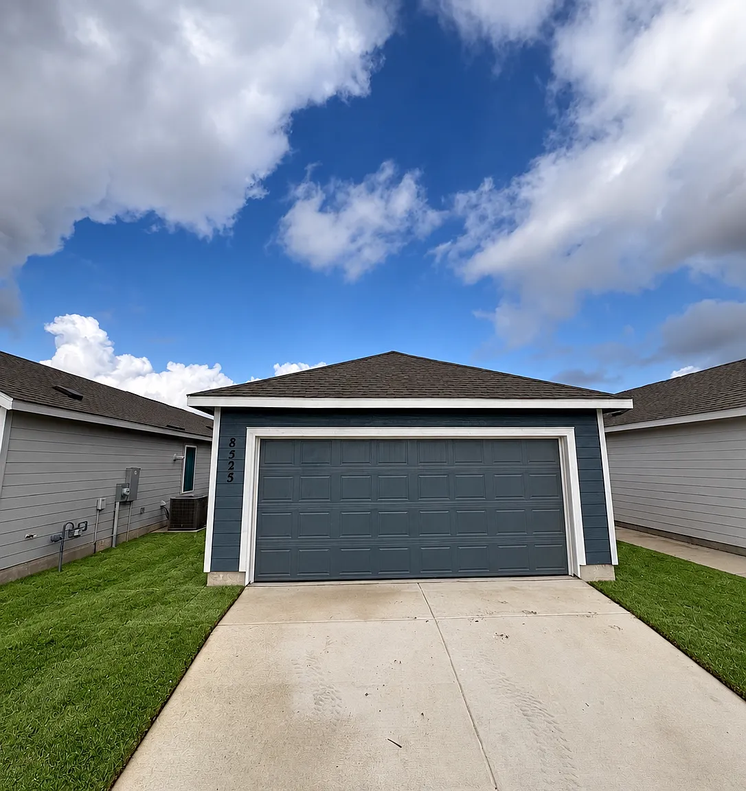4 bed, 1386 sqft, $1,500 — Photo 2