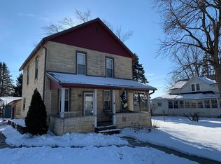 1005 W Walworth Ave, Whitewater, WI 53190