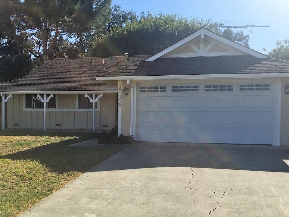 1st image of 1032 Renoir Ct