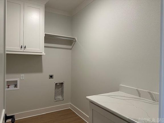 4th image of 123 Woodlands Park Dr