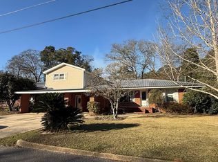 32 Thomas Dr, Eufaula, AL 36027