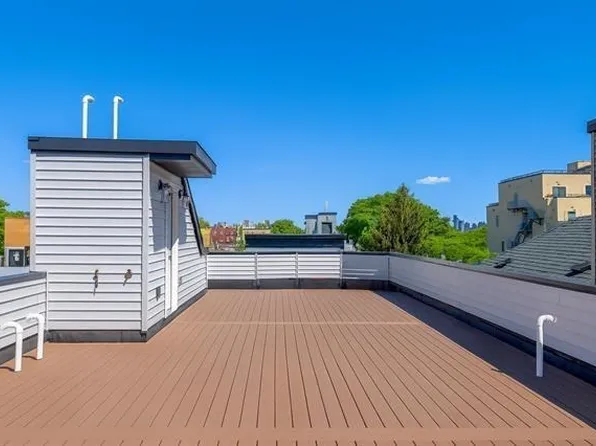 141 Sherman Avenue image 17 of 19