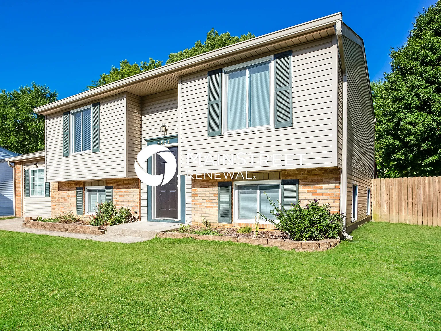 6824 Littleton Dr — Photo 2
