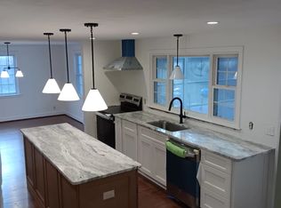 69 Meadow Ln, West Hartford, CT 06107