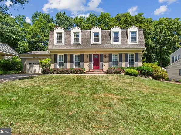8610 Nanlee Dr, Springfield, VA 22152