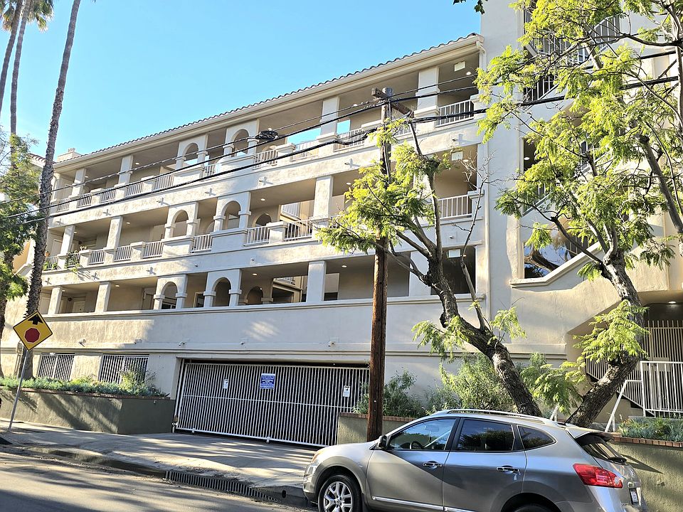 1st image of 1559 S Armacost Ave #102