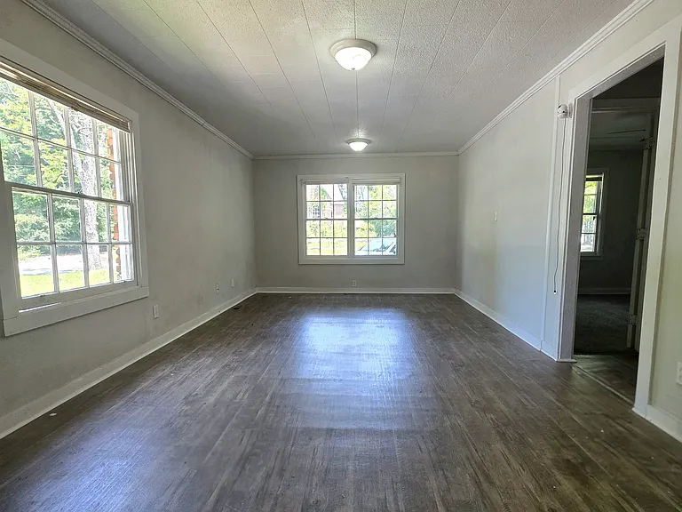 3588 Morgan Dr — Photo 2