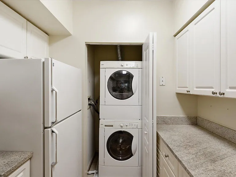 12913 Alton Sq #107 — Photo 6