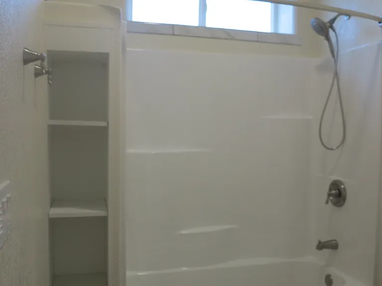 Bathroom Tub