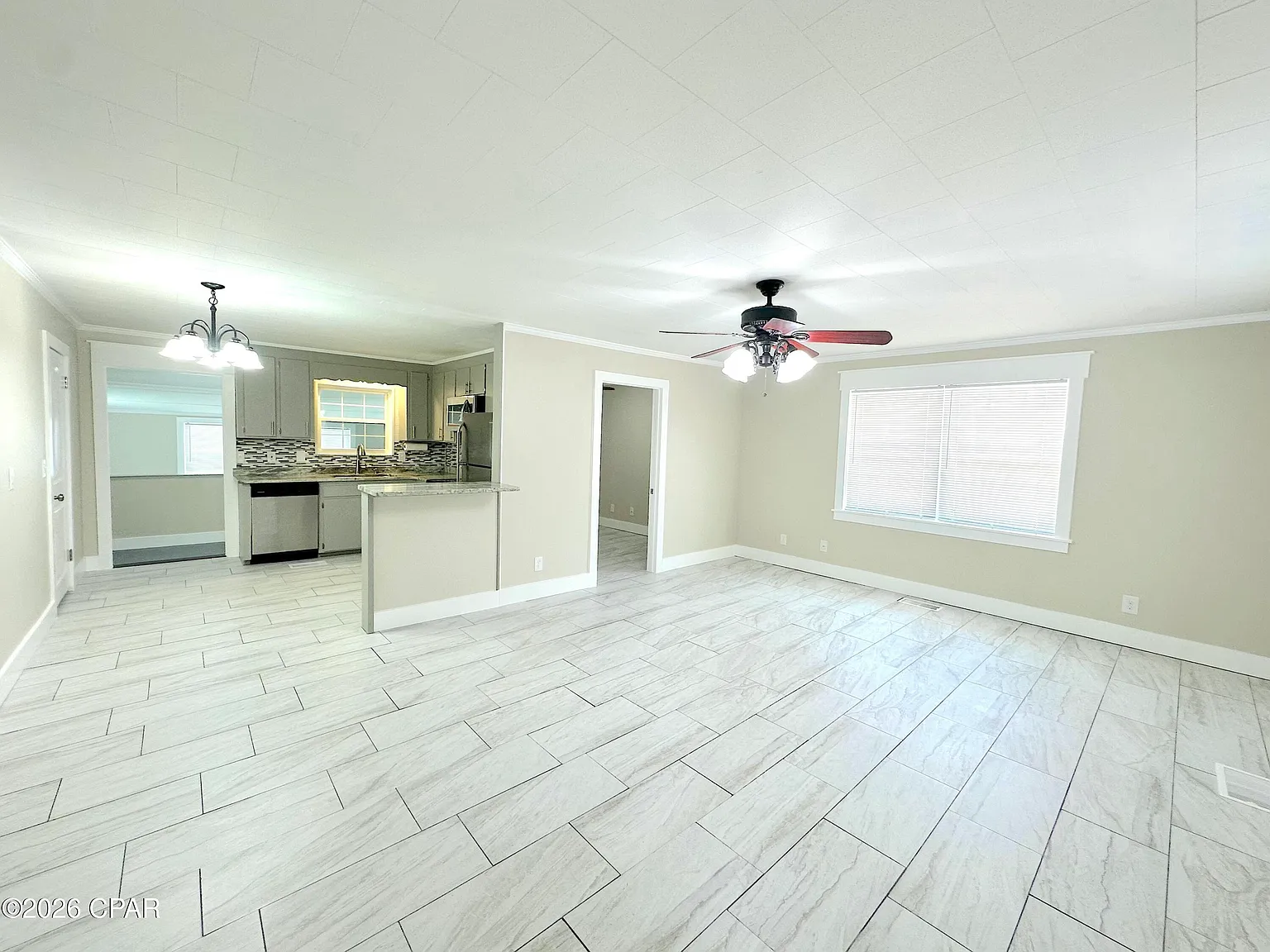 3 bed, 1554 sqft, $2,500 — Photo 2