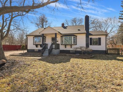 19966 Woodland St, Harper Woods, MI, 48225