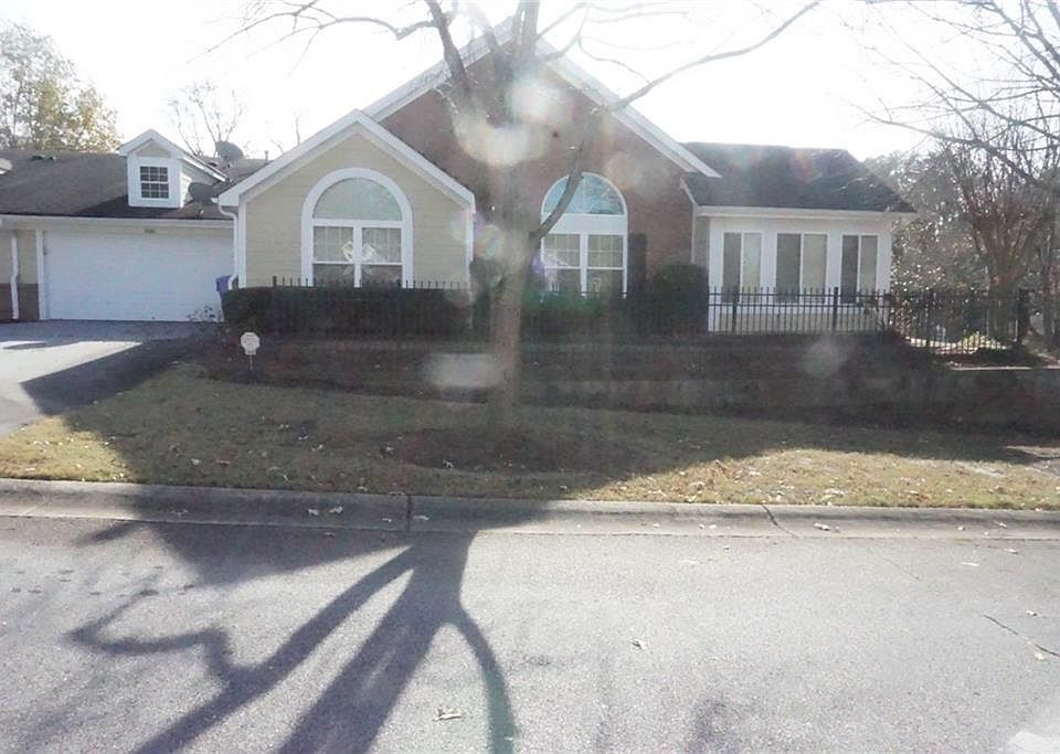 1st image of 1802 Cascade Park Dr SW